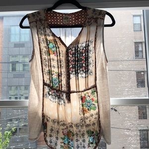 Anthro swing top- medium- so cute